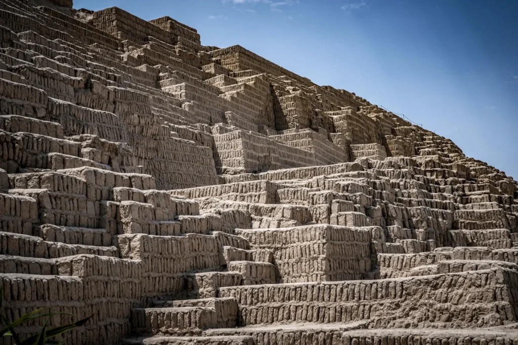 Huaca Pucllana - Un site archéologique pré-inca remarquable à Lima